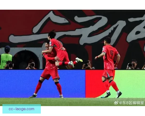 中国男足凭新加坡意外助力惊险晋级世预赛次轮